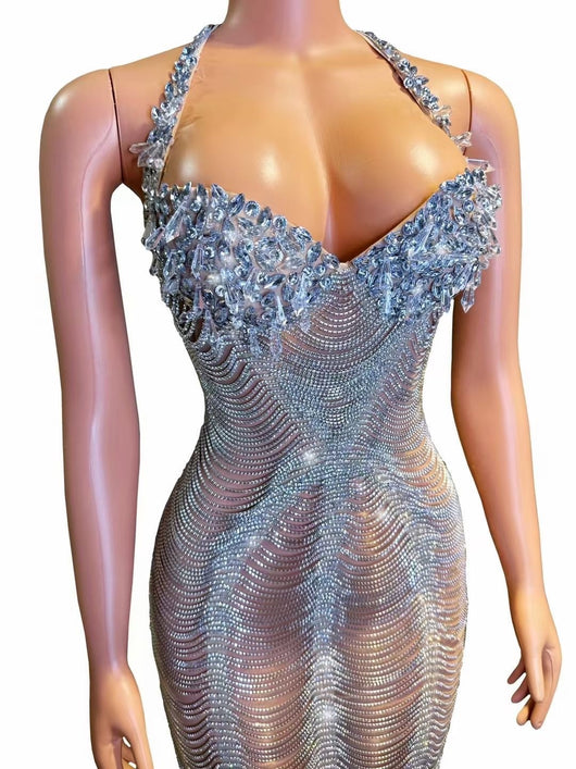 Vestido Ajustado sin Mangas con Tirantes Finos y Cadena Decorativa - Image 10