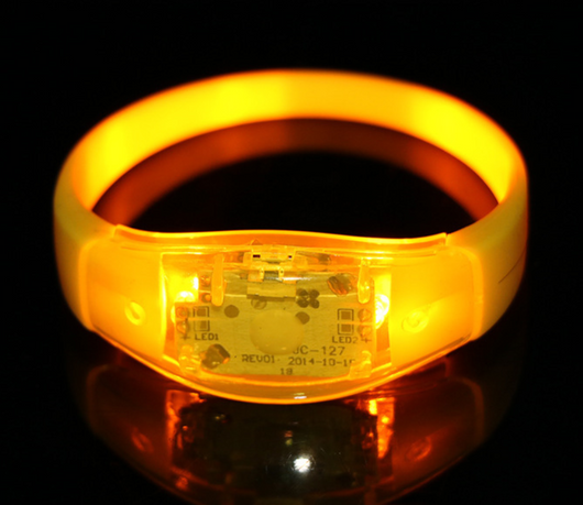 Anillo LED Inteligente con Control por Voz y Proyección de Luz - Image 10
