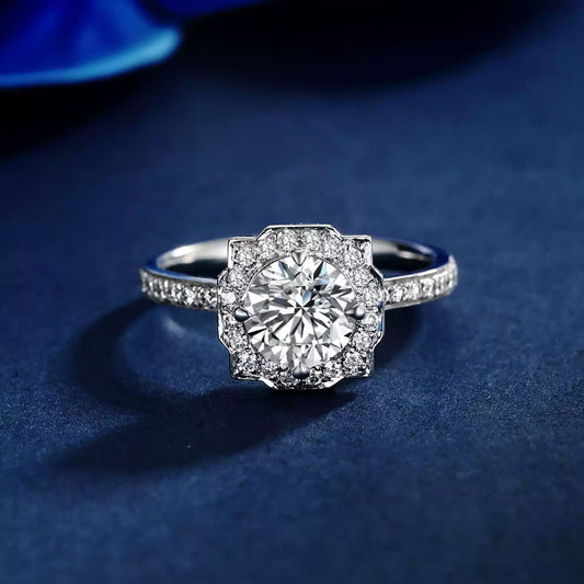 Anillo de Compromiso Clásico con Diamante de 1 Quilate Completamente Engastado