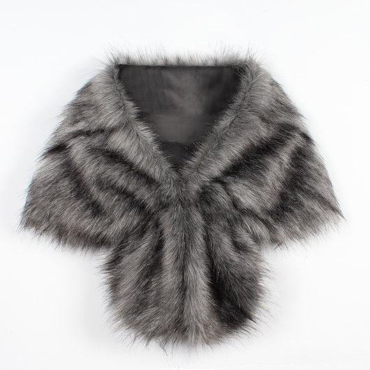 Ponchos y Capas de Invierno para Mujer - Image 11