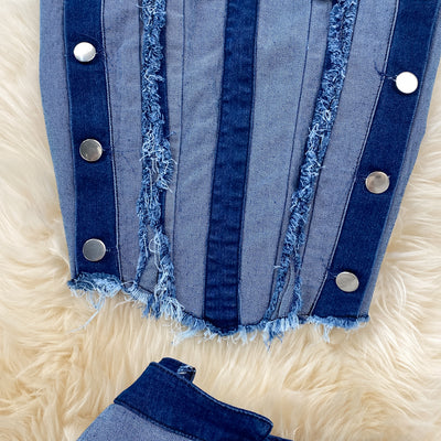 Conjunto Denim Tube Top con Falda Corta Irregular - Image 12