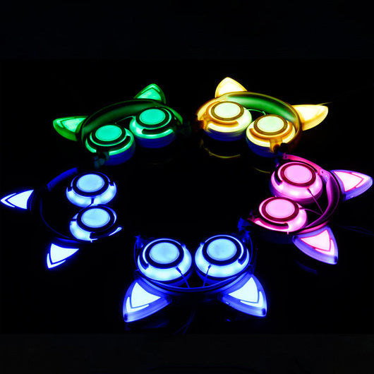 Audífonos Inalámbricos con Orejas de Gato Luminosas y Diseño Plegable - Image 4