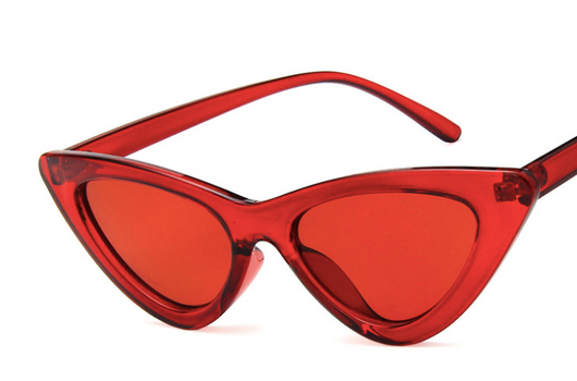 Gafas de Sol Estilo Ojo de Gato Triangular - Diseño Europeo para Parejas - Image 16