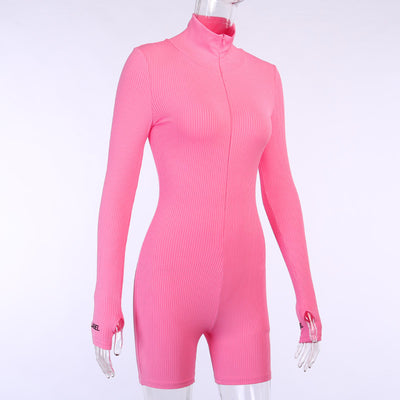 Jumpsuit Deportivo con Cuello Alto, Bordados y Detalles Rasgados - Image 12