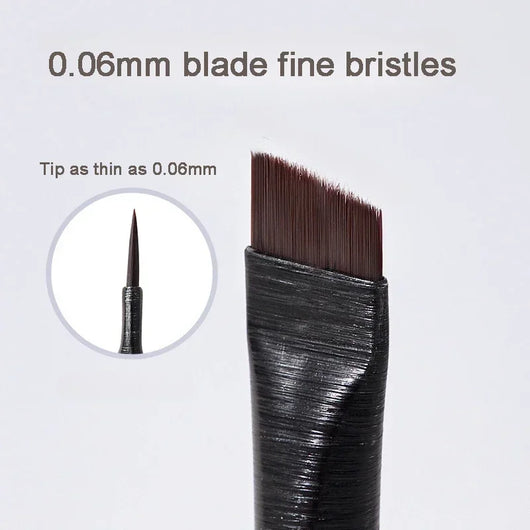 Brocha Profesional para Cejas y Delineador - Portátil y de Precisión - Image 9