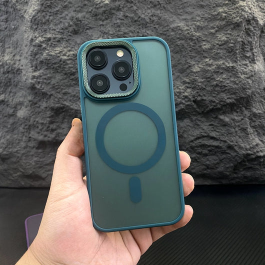 Funda Magnética Transparente Antigolpes con Efecto Esmerilado - Image 20