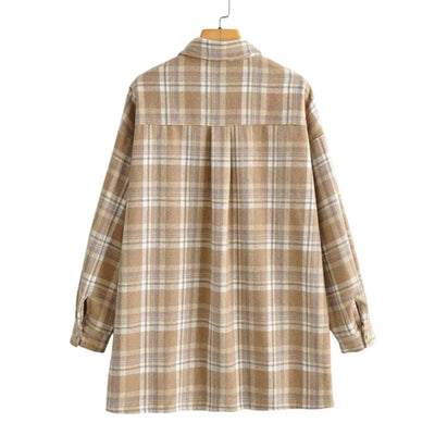 Camisa Larga Holgada a Cuadros Khaki para Mujer - Image 2