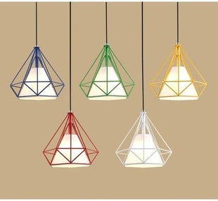 Lámpara Colgante Triangular Estilo Nórdico en Hierro Forjado - Image 12