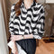 Camisa Feminina Solta Longa com Contraste Estilo Hong Kong