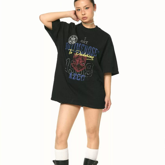 Playera Bordada con Letras Sueltas Estilo Street - Image 10