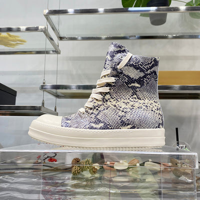 Sneakers Altos de Cuero con Patrón Pitón y Plataforma - Estilo Casual Niche - Image 2