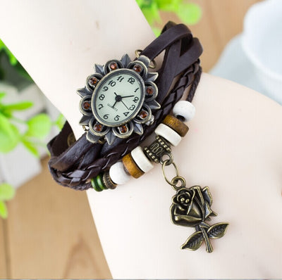 Reloj Casual para Mujer con Pulsera de Cuero y Detalles Mariposa - Image 7