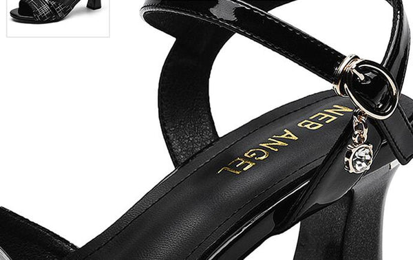 Tacones Dorados de Punta Abierta - Elegancia en Cada Paso