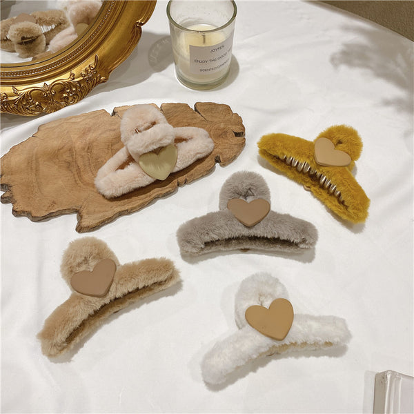 Pinza Agarradera de Peluche Amor Dongdaemun - Otoño Invierno