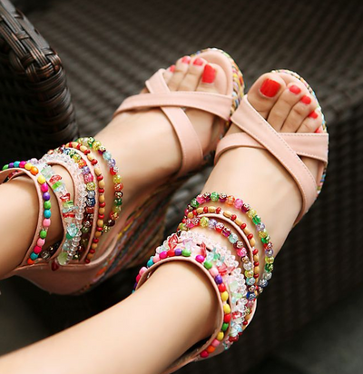 Sandalias Plataforma Bohemias Artesanales con Cuentas - Image 3