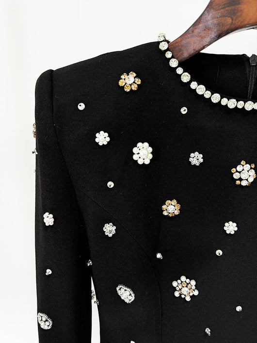 Vestido Largo Slim con Pedrería y Detalles de Alta Costura - Image 16
