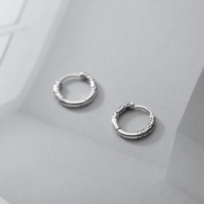 Aretes de Personalidad con Detalle Desgastado - Diseño Minimalista y Atrevido - Image 4