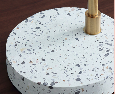 Lámpara de Mesa Nórdica de Cerámica Translúcida - Image 11