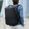 Mochila Profesional Impermeable para Hombre con Compresión Inteligente