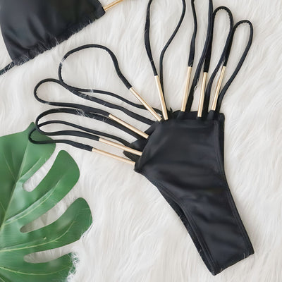 Bikini de Talle Alto con Accesorios Metálicos y Tirantes Ajustables - Image 9