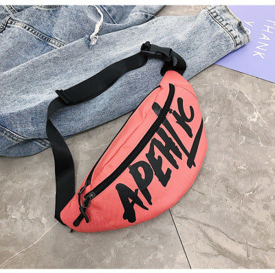 Bolso Bandolera Pequeño con Letras Estampadas en Nylon - Image 22