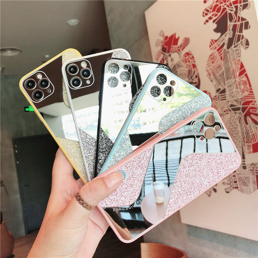 Funda iPhone de Lujo con Brillantes y Cristales Personalizables - Image 5