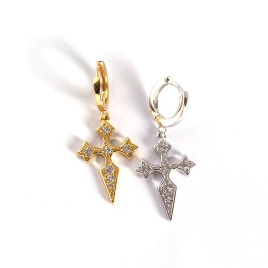 Aretes de Diamante Estilo Barroco con Cruz