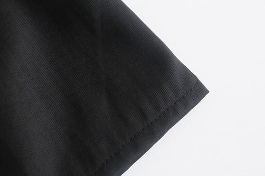 Vestido Corto de Manga Larga con Paneles Superpuestos - Image 16