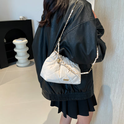 Bolso de Hombro con Cadena y Bordado de Diamantes para Mujer - Image 3