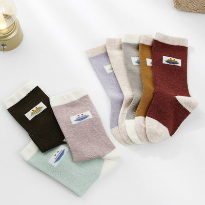 Calcetines Infantiles Largos con Diseños Animados para Niños y Niñas - Image 10