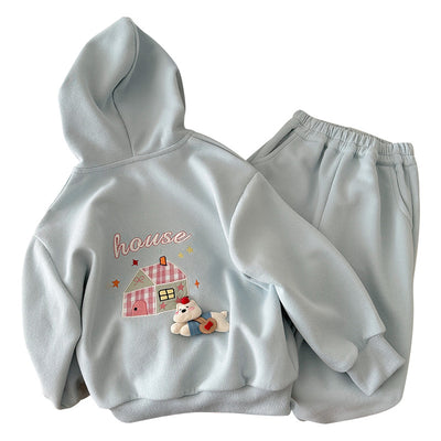 Conjunto Deportivo con Capucha y Pantalón Estampado - Image 3