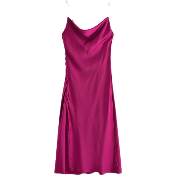 Vestido Elegante con Tirantes Ajustables y Detalles de Abertura