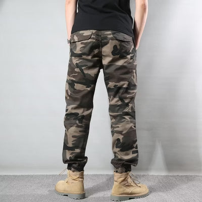 Pantalones Cargo Retro Estilo Japonés con Camuflaje y Corte Tobillero - Image 24
