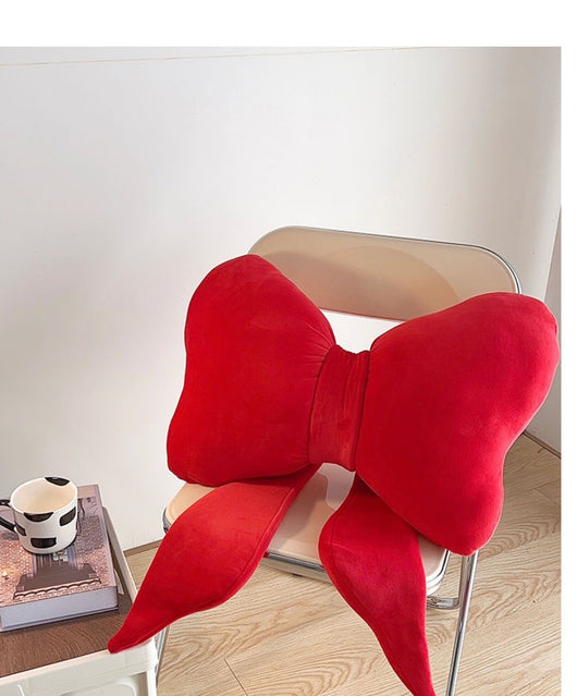 Almohada Decorativa con Lazo Rojo - Image 12