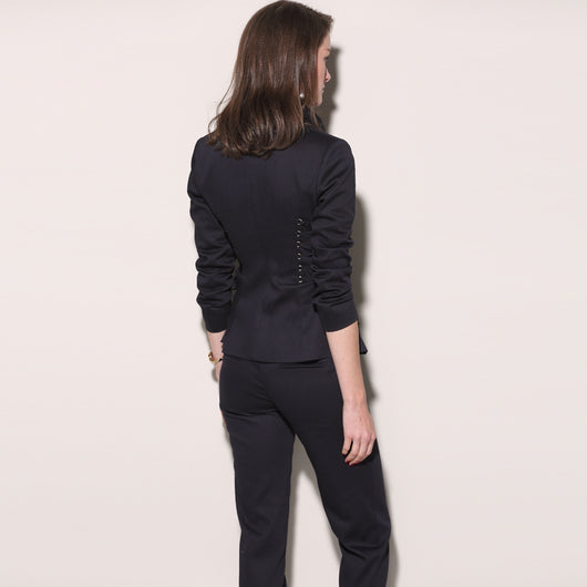 Traje Ejecutivo Slim Fit para Mujer - Elegancia Profesional - Image 6