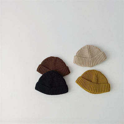 Gorro Tejido para Bebé con Puños Acanalados en Colores Sólidos - Image 17