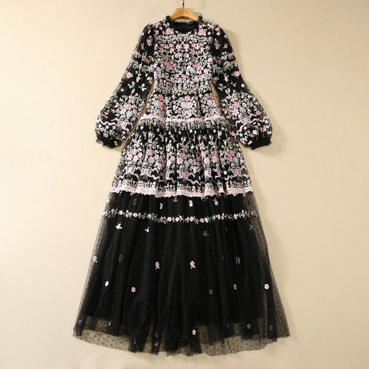 Vestido Swing con Bordado Pesado en Malla