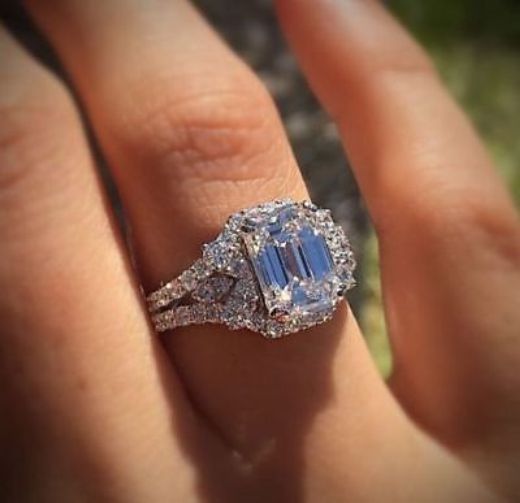 Anillo de Compromiso con Circonita Corte Princesa para Mujer - Image 2