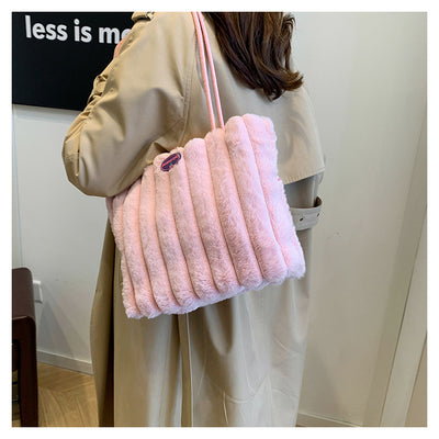 Bolso Tote Grande de Felpa para Otoño e Invierno - Image 13