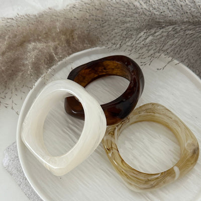 Pulsera de Acrílico Exagerada Estilo Europeo Americano con Diseño Translúcido Irregular - Image 25