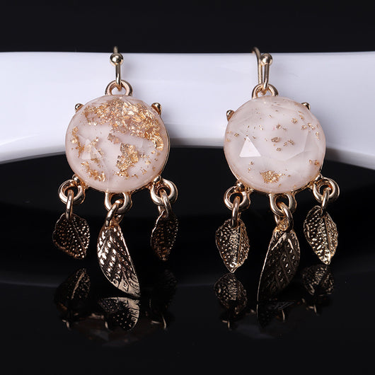Aretes Elegantes Estilo Europa y América para Mujer - Image 4