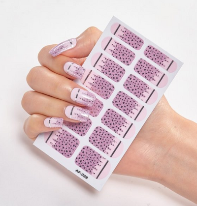 Adhesivos de Uñas Premium con Pegamento Especial - Image 28
