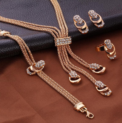 Juego de 4 Collares de Cristal Dorado - Image 5