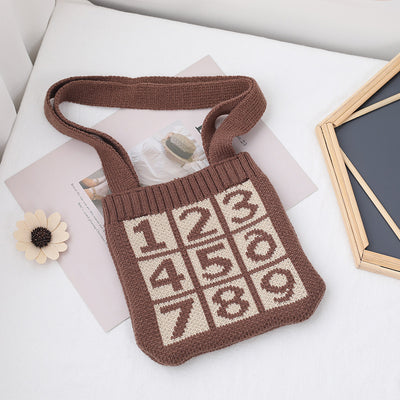 Bolsa Tejida con Diseño Cóncavo y Corte Diagonal - Image 11