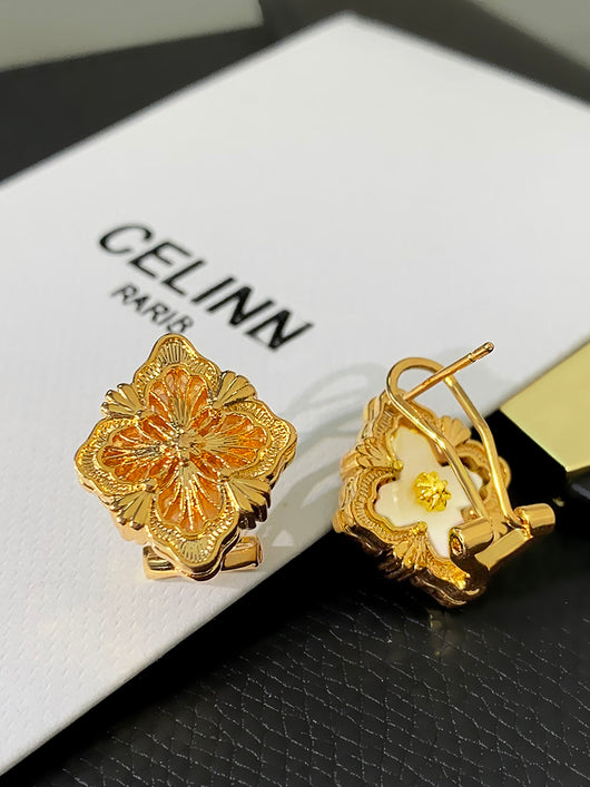 Aretes de Oro Francés con Trébol de Cuatro Hojas y Fritilaria - Image 2