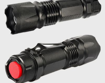 Linterna LED Telescópica Recargable con Zoom y Luz Ultra Potente - Image 4