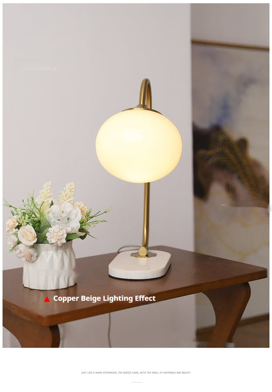 Lámpara de Mesa Clásica Estilo Vintage para Dormitorio - Image 16