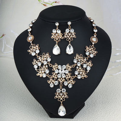 Conjunto de Aretes y Collar con Perlas y Cristales para Mujer - Image 23