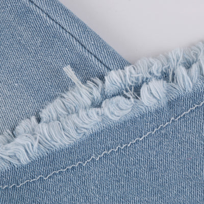 Playera Arcoíris con Cuello Redondo y Jeans Desgastados - Image 14