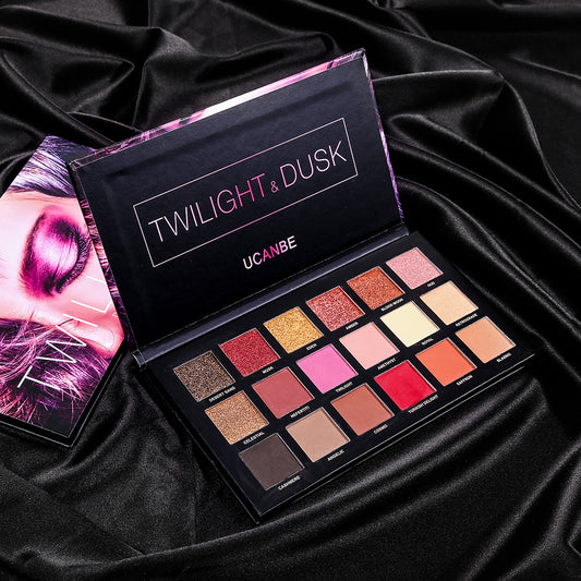 Paleta de 18 Sombras en Oro Rosado - Acabado Luminoso y Duradero